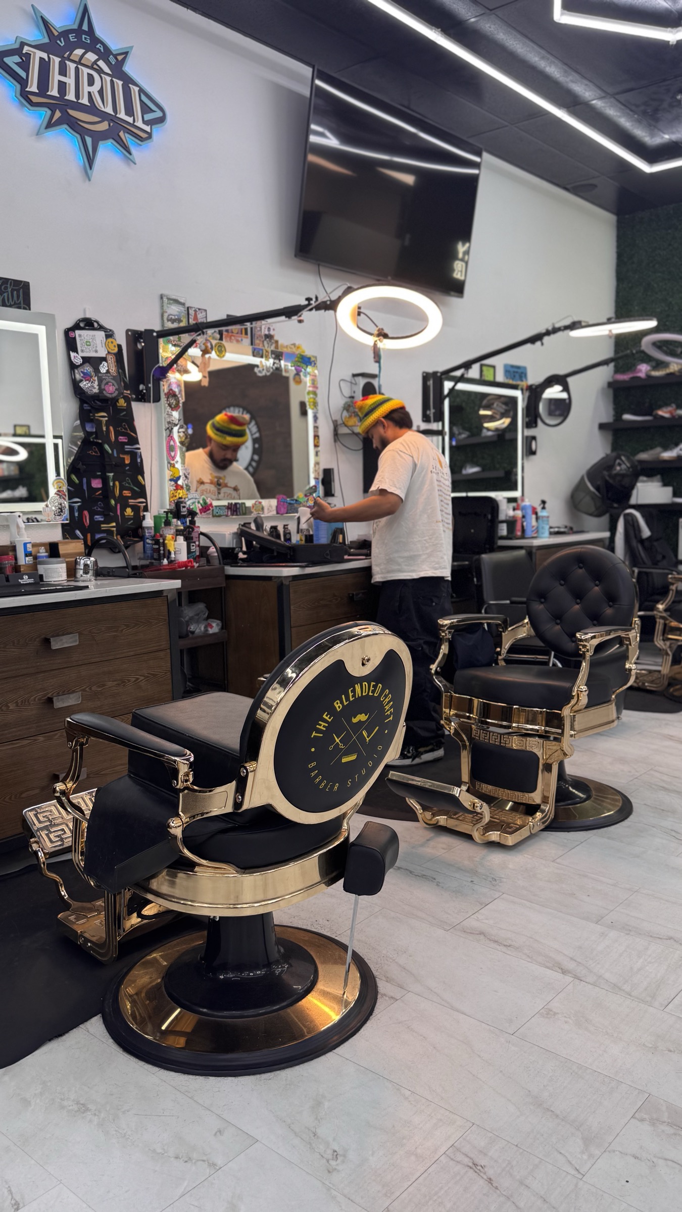 Bryan performing a precision haircut in Henderson, Nevada